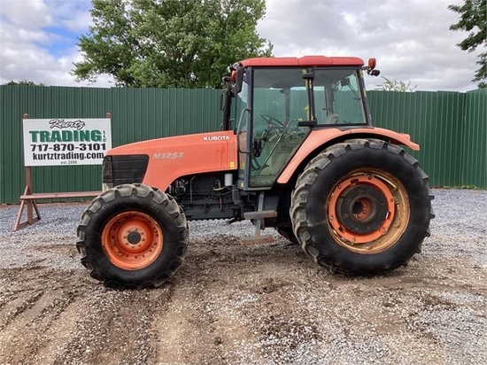 2007 KUBOTA M125X FARM TRACTOR