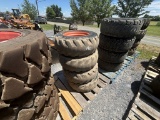 10-16.5 TIRES ON BOBCAT WHEELS