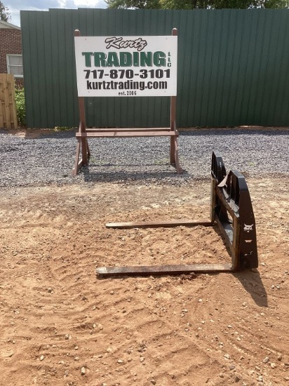 BOBCAT 48" PALLET FORKS