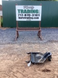 BOBCAT STAND ON PLATFORM