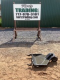BOBCAT STAND ON PLATFORM