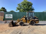 2005 CATERPILLAR 906 WHEEL LOADER