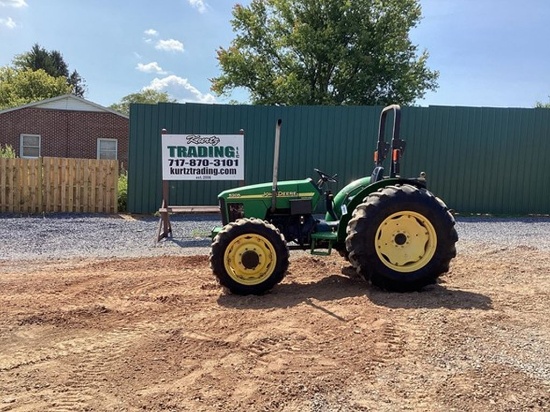 2006 JOHN DEERE 5205 FARM TRACTOR