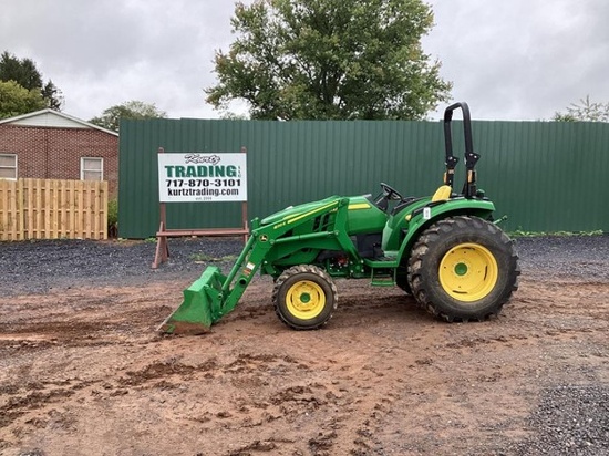 2020 JOHN DEERE 4044M FARM TRACTOR
