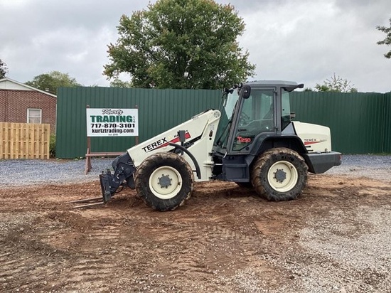 2004 TEREX T250 TELEHANDLER