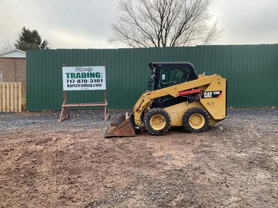 2019 CATERPILLAR 236D SKID STEER LOADER