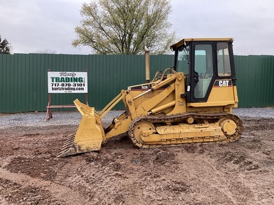 1994 CATERPILLAR 939 LOADER