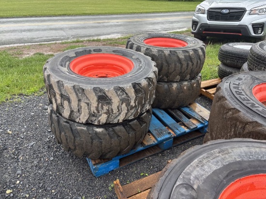 12-16.5 TIRES ON BOBCAT WHEELS