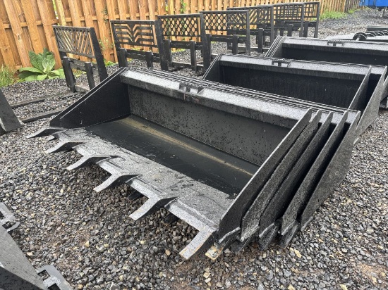 WILDCAT 84" BUCKET WITH TEETH
