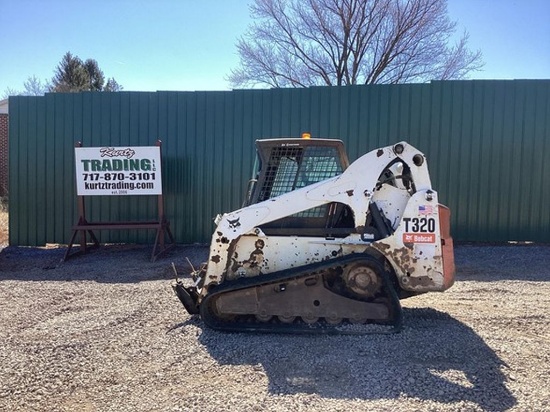 2010 BOBCAT T320 SKID STEER