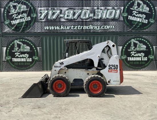 2005 Bobcat S250 Skid Steer