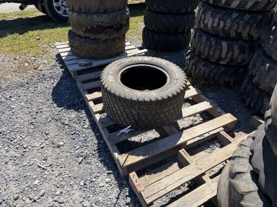 Used 29x12.5-15 Bobcat Tire