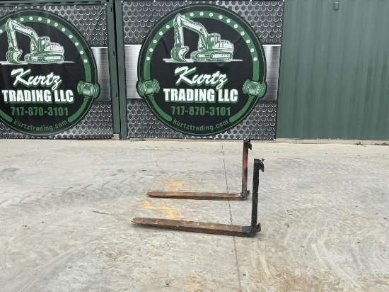 TOYOTA PALLET FORKS