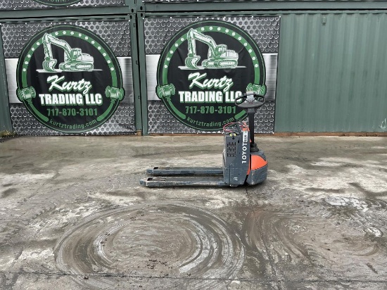 2022 Toyota 8hbw23 Pallet Forklift