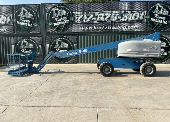 2017 GENIE S45 MAN LIFT