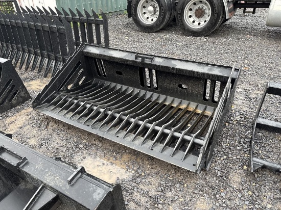 WILDCAT 72" ROCK BUCKET WITH CUTTING EDGE