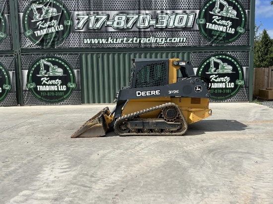 2015 DEERE 319E SKID STEER
