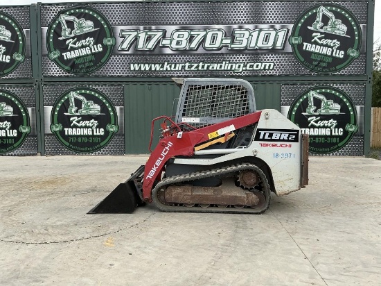 TAKEUCHI TL8R2 SKID STEER