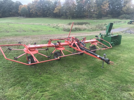 2012 Kuhn Gf5202tha Hay Tedder