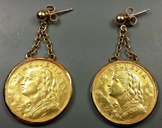2x Gold Coin Earrings !!