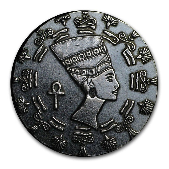 1/10 oz Silver Round - Monarch Precious Metals (Queen Nefertiti)