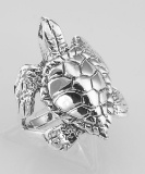 Beautiful Sea Turtle Ring - Sterling Silver