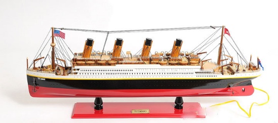 HAND MADE WOODEN TITANIC WITH LIGHTS W/COA