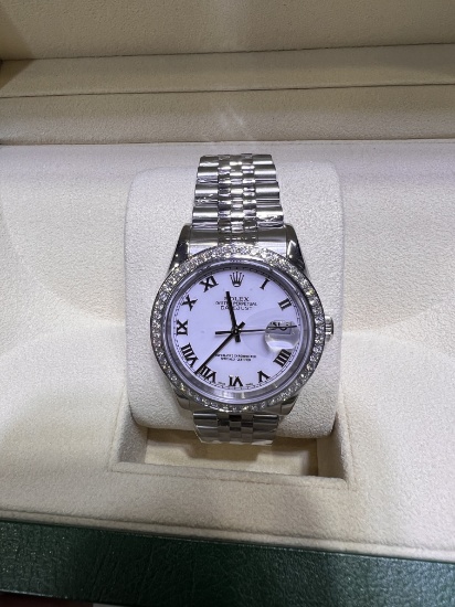 36MM USED WITH BOX AND PAPERS OYSTERPERPETUAL