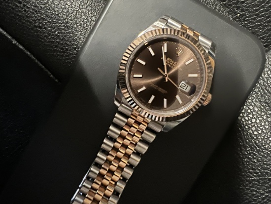 Used OysterPerpetual Rolex Datejust 41mm Everose Gold and Steel