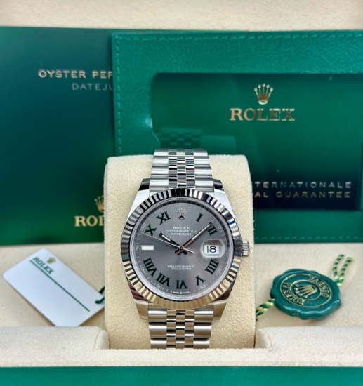 Rolex Oysterperpetual Datejust Fluted Jubilee Wimbledon 41mm Comes with Box & Papers