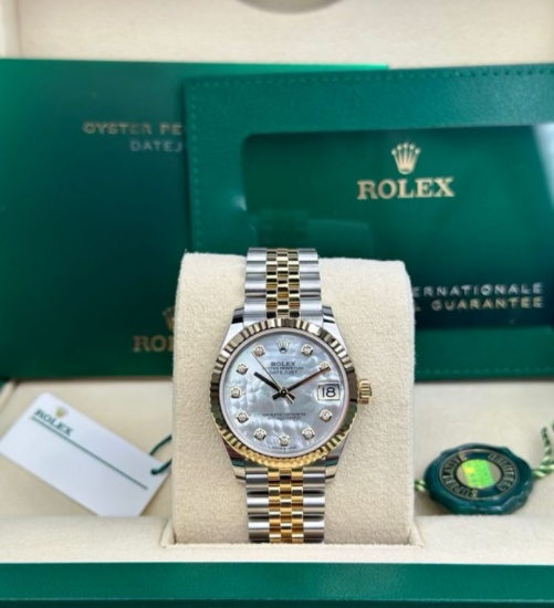 Brand New Rolex 31mm Mother of Pearl Dial Oysterperpetual Rolex Comes with