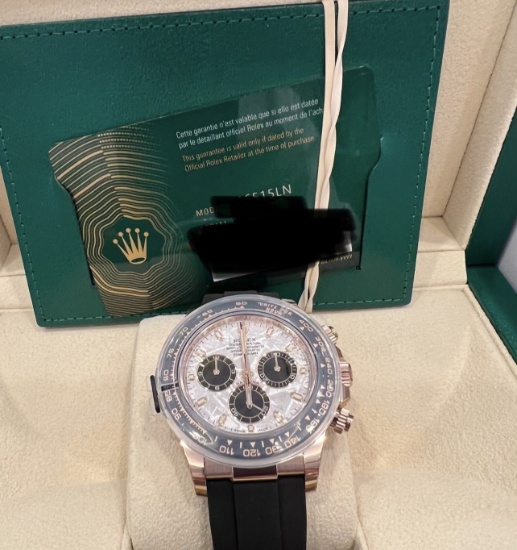 New 40mm 18k Rose Gold Daytona Meteorite Dial on Oyster Flex Band comes wit
