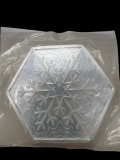 10oz Hexagon Silver Snowflake