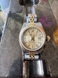 USED 26MM LADIES DATEJUST ROLEX COMES WITH BOX & PAPERS
