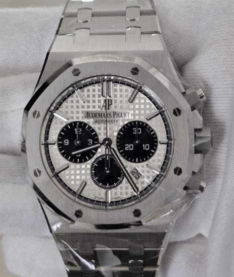 Audemars Piguet Royal Oak 26331st White Dial Chrono Comes with Box & Papers