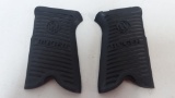 set Ruger plastic grips