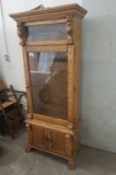 Oak 6 Gun Cabinet