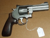 Smith & Wesson 625-8 45 ACP Pistol