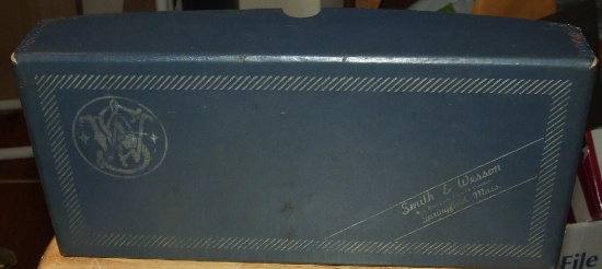 Smith & Wesson Model 28 Box