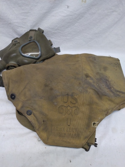 US Army Services gas mask