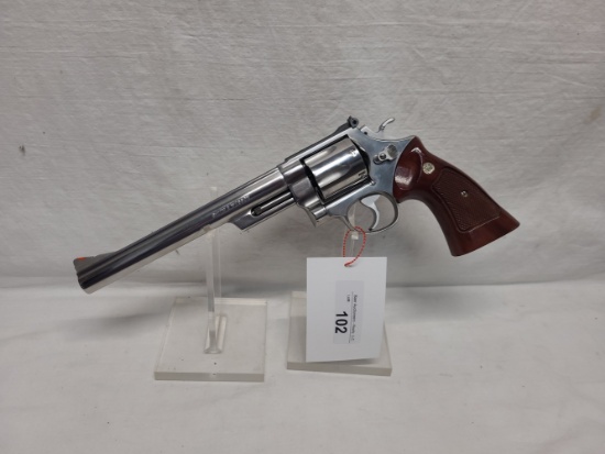 Smith & Wesson M629-2 44 Mag Revolver