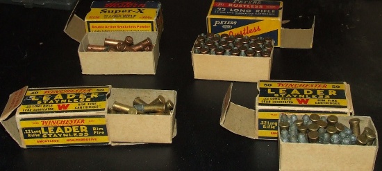 4 old 22 LR Boxes & Ammo
