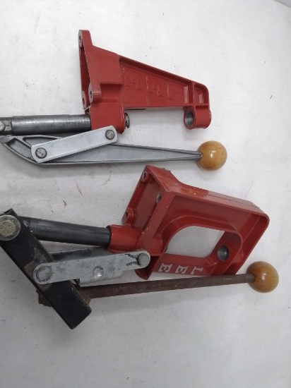 2 LEE reloading presses