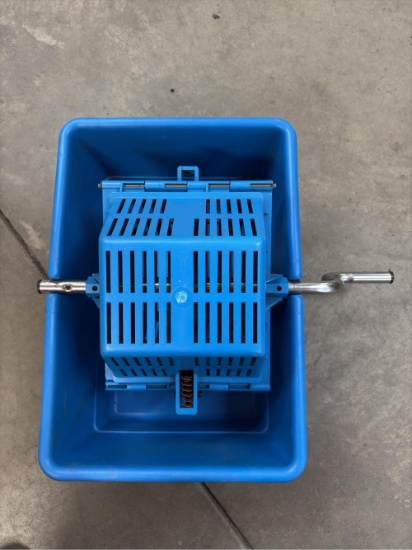 Dillon Precision CM-500 Case & Media Separator