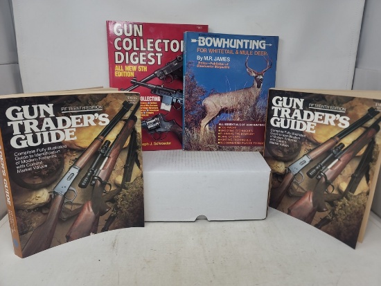 Deer Bowhunting Magazine & Gun collector's Digest