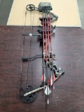 Pearson Z34 Compound Bow with arrows