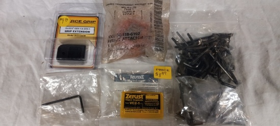 Misc tools, vapor capsule, firing attachment, etc