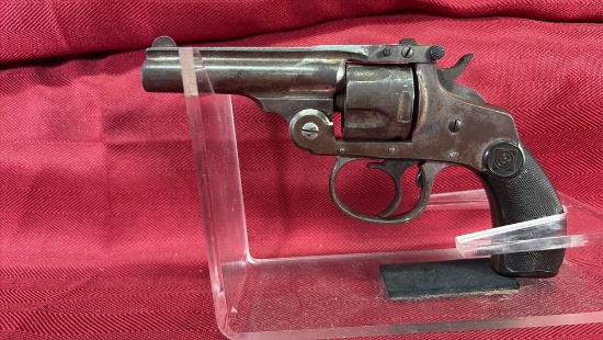 Harrington & Richardson/H&R   Top Break  32 S&W  Revolver