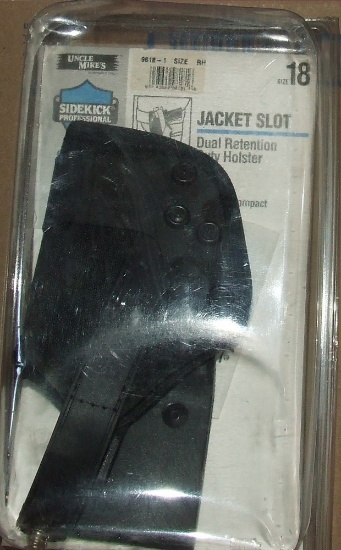 Uncle Mike's Cordura Duty Holster, Police Military Size 18