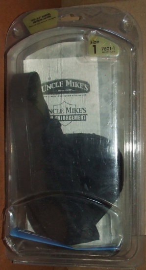 Uncle Mike's Law Enforcement Paddle Holster Size 1